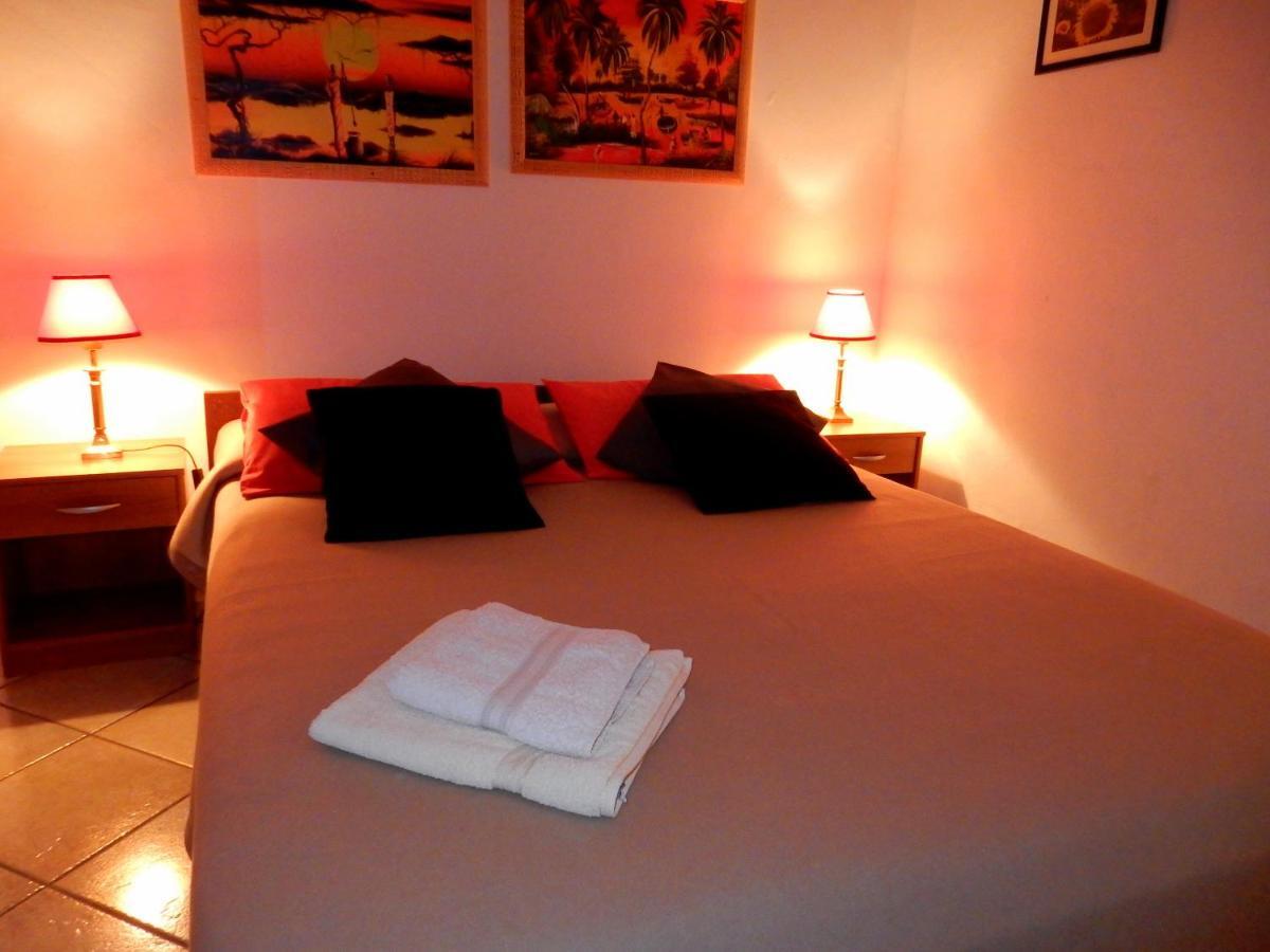 Terrasini Siracasa Apartamento Quarto foto